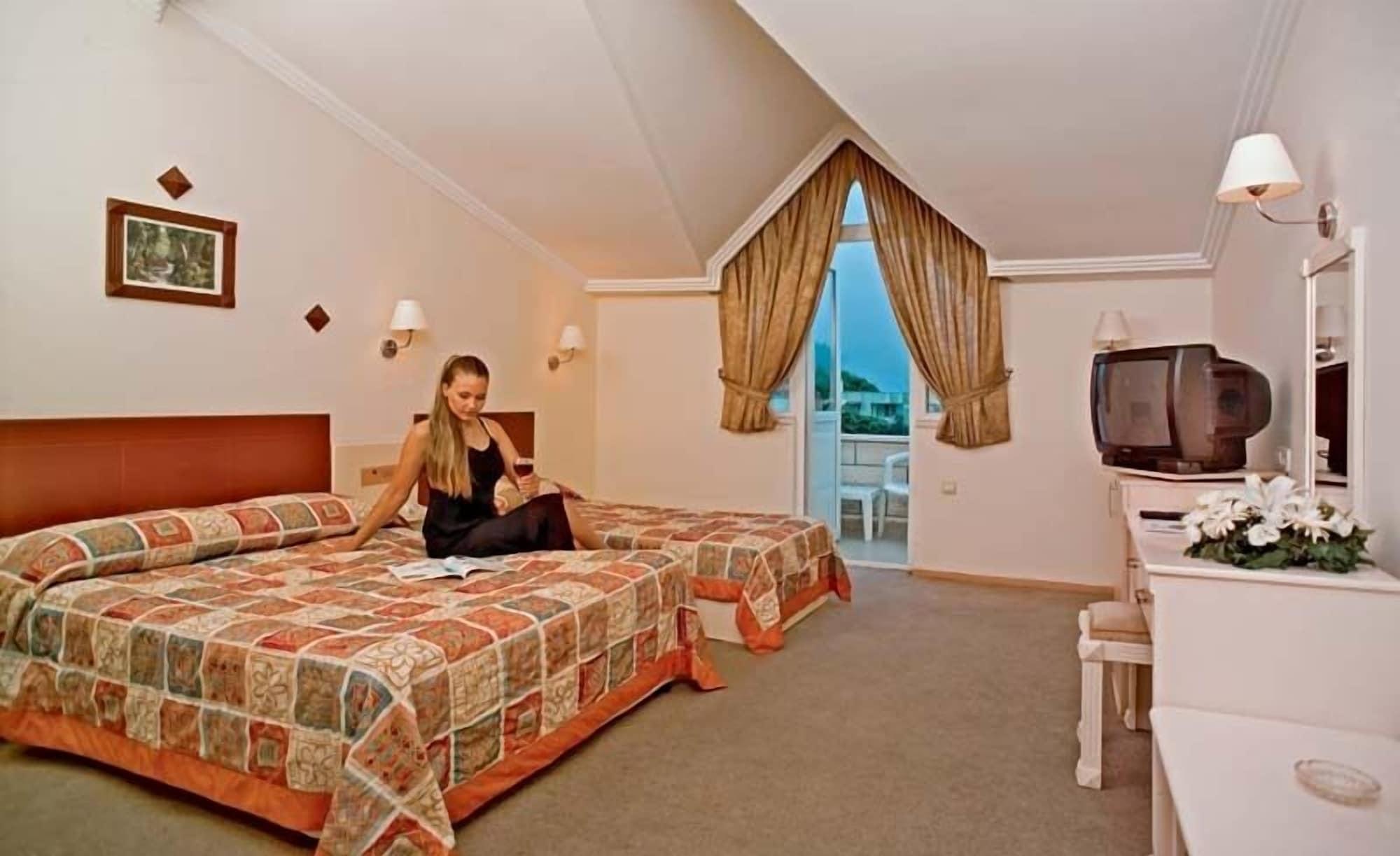Havana Hotel Kemer Kültér fotó